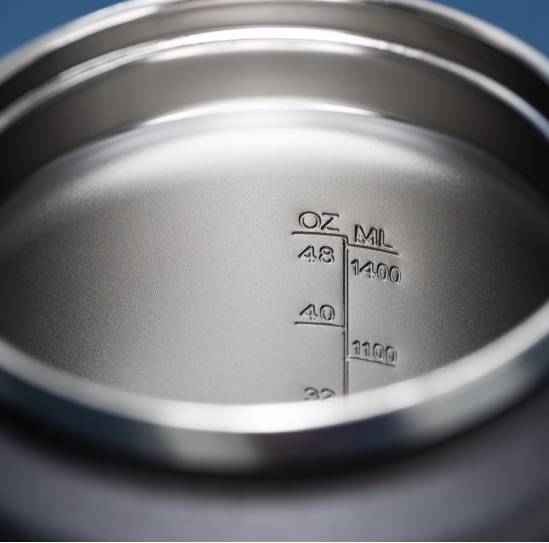 64oz 2 in 1 Water Jug